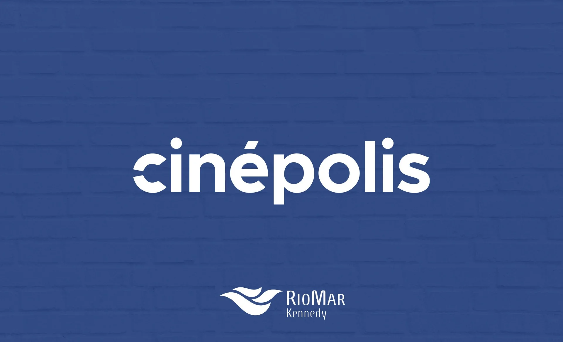 Logotipo da Cinépolis em fundo azul