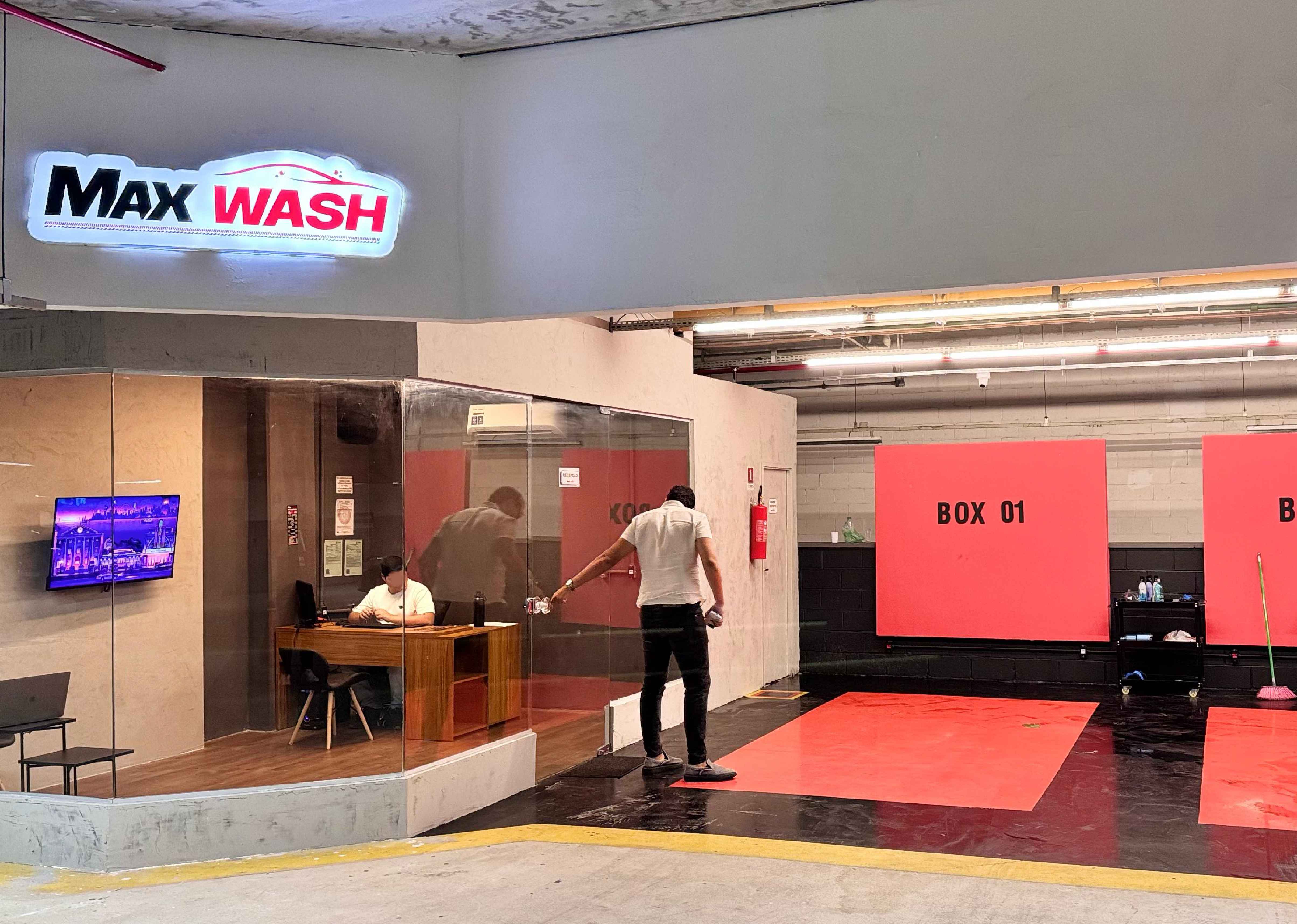 MAX WASH ESTÉTICA AUTOMOTIVA